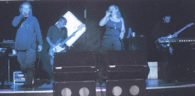 [U-D-R] Live 